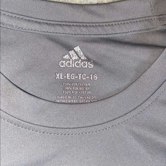 Adidas shirt NWOT - Picture 2 of 2